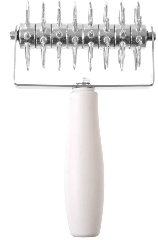 Dough and cake cutters